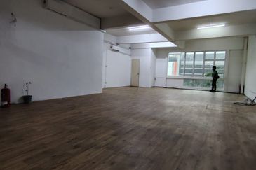 Wangsa Link 2nd Floor Office Facing Main Road KFC Aeon Big 