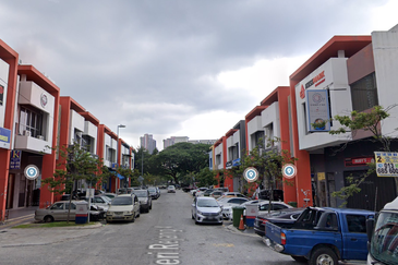 The Parc Factory Outlet