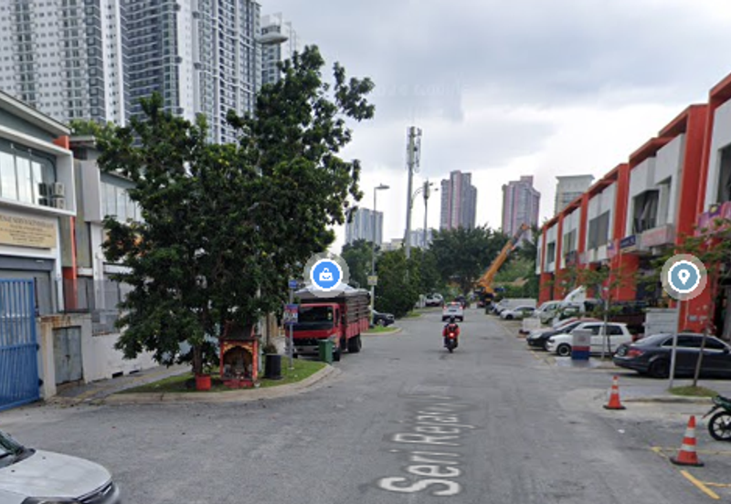 The Parc Factory Outlet