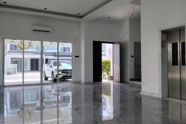 Laman Vista Alam, Setia Alam, Bandar Bukit Raja Klang - Semi Detached for Sale