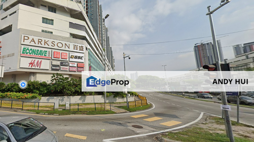 StarParc Point Corner Office with Lift Fully Renovate into Office Around RM200K, Kuala Lumpur, Setapak