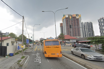 Ayer Panas Newly Built Double Storey Corner Commercial Bungalow Facing Mainroad Next to Pasar & Opposite Food Court 