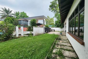 Titiwangsa Bungalow House for Sale