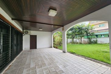 Titiwangsa Bungalow House for Sale