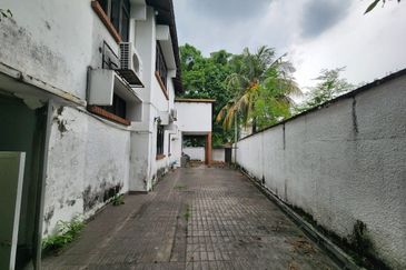 Titiwangsa Bungalow House for Sale