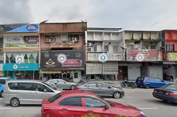 Jalan Genting Kelang 3 storey Corner Shop-Office Facing Mainroad Whole Block RM19000