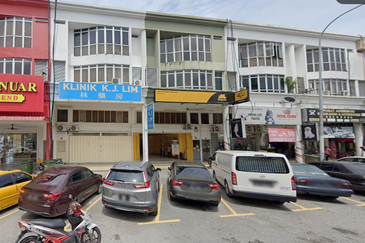 Medan Idaman (Ground Floor+ Mezzanine Floor ) Shop 