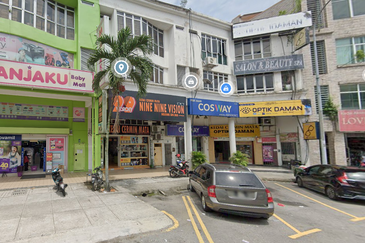 Medan Idaman (Ground Floor+ Mezzanine Floor ) Shop 
