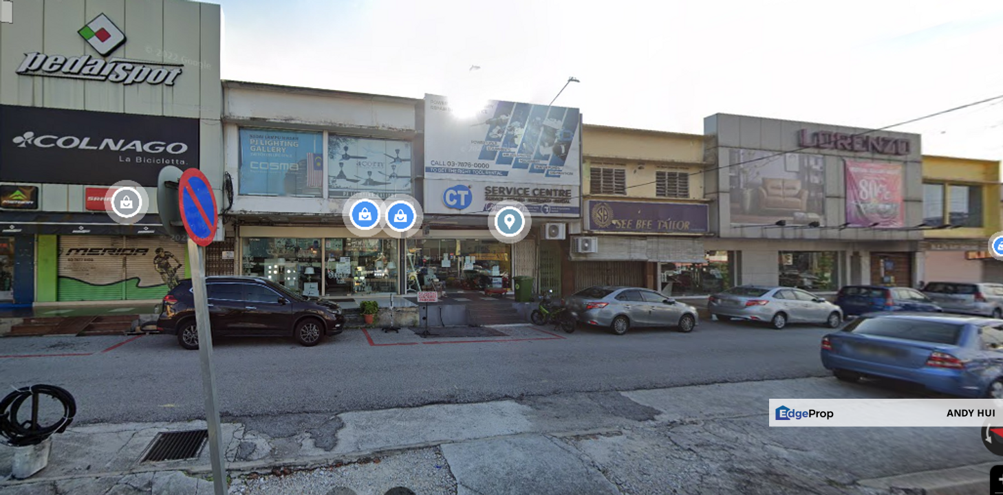 PJ SS2 Double Storey Shop office Facing Mainroad Opposite Restaurant Ipoh Road Yong Tow Foo, Selangor, SS2