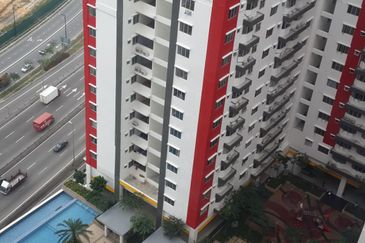 Main Place Residence