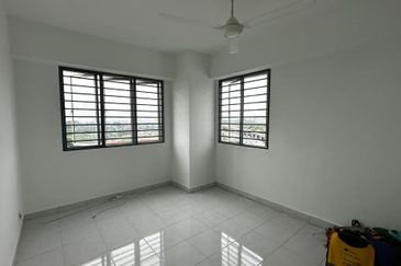 Main Place Residence