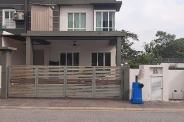 Impian Tropika Alam Impian