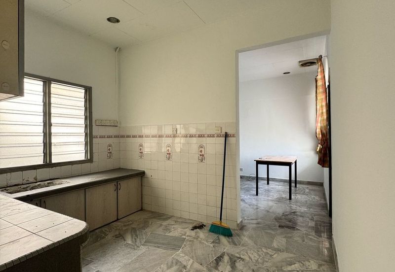 Subang Perdana Goodyear Court 7