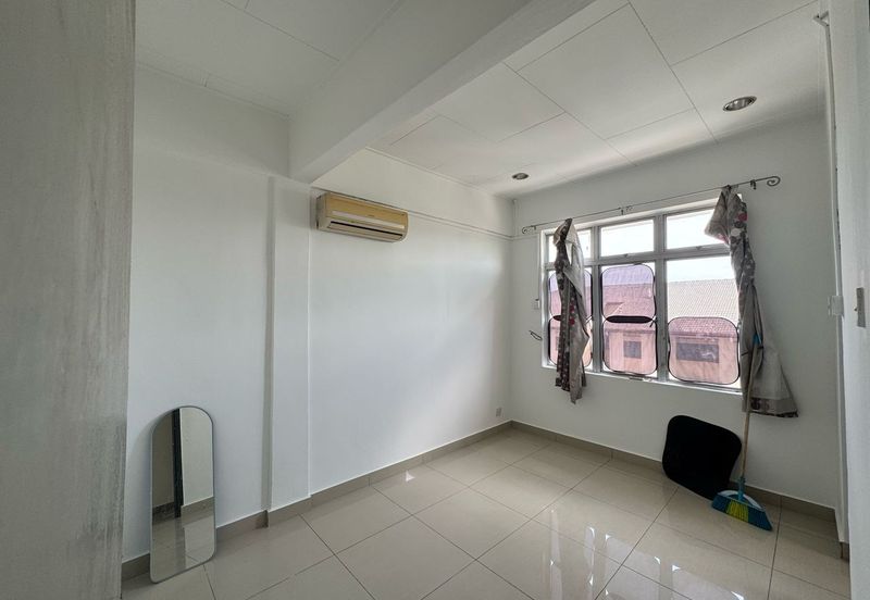 Subang Perdana Goodyear Court 7