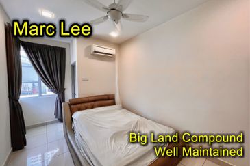 3 Storey Bungalow, Southeast Direction, Persiaran Minden, Gelugor, Quiet Neighborhood, Well Maintained House