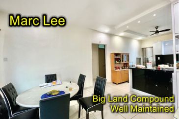 3 Storey Bungalow, Southeast Direction, Persiaran Minden, Gelugor, Quiet Neighborhood, Well Maintained House