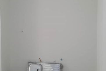 Stramax Residences @ Desaria