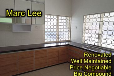 2 Storey Semi D. Tingkat Batu Uban, Century Garden, Gelugor, Well Maintained, Northwest Facing