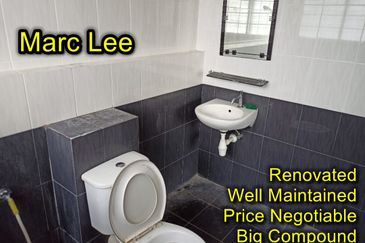 2 Storey Semi D. Tingkat Batu Uban, Century Garden, Gelugor, Well Maintained, Northwest Facing