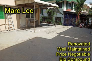 2 Storey Semi D. Tingkat Batu Uban, Century Garden, Gelugor, Well Maintained, Northwest Facing