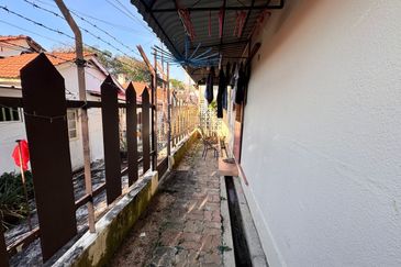 1 Storey Semi D, Jalan Sungai Kelian, Tanjung Bungah, Well Maintained, Nice Location, Good Condition