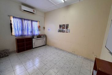 1 Storey Semi D, Jalan Sungai Kelian, Tanjung Bungah, Well Maintained, Nice Location, Good Condition