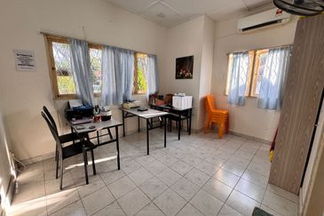 1 Storey Semi D, Jalan Sungai Kelian, Tanjung Bungah, Well Maintained, Nice Location, Good Condition