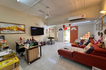 1 Storey Semi D, Jalan Sungai Kelian, Tanjung Bungah, Well Maintained, Nice Location, Good Condition