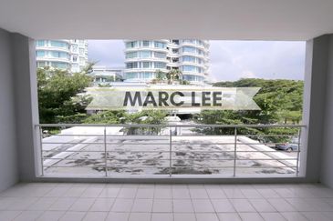 The Zen Bungalow, 3.5 Storey, With Lift, Private Pool, Rooftop Terrace, Jalan Batu Uban 5, Gelugor