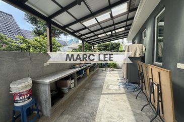 The Zen Bungalow, 3.5 Storey, With Lift, Full Furnished, Rooftop Terrace, Jalan Batu Uban 5, Gelugor