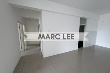 Glisten Hill Condominium @ Juru