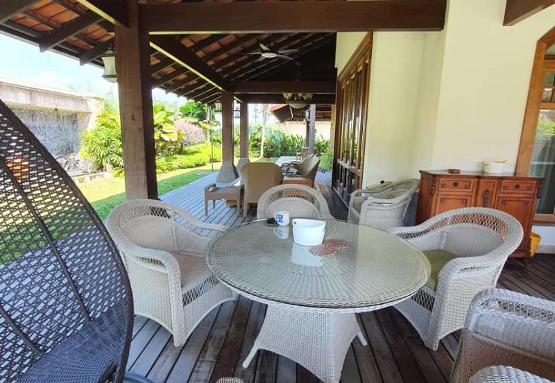 Laman Ara Damanara. Exclusively renovated to perfection.