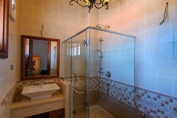 Laman Ara Damanara. Exclusively renovated to perfection.