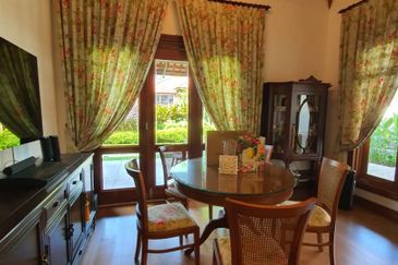 Laman Ara Damanara. Exclusively renovated to perfection.