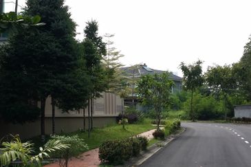 Seksyen 11, Kota Damansara