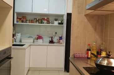 KL Gateway Premium Residence