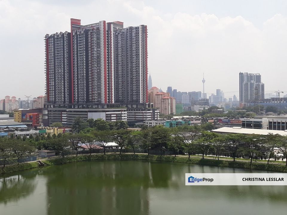 Unblocked view of KLCC Skyline, Kuala Lumpur, Setapak