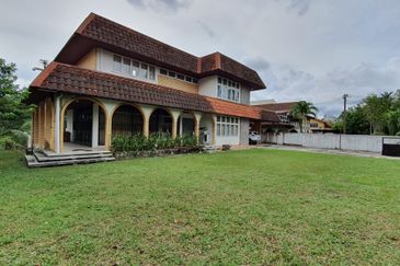 Seksyen 2, Shah Alam