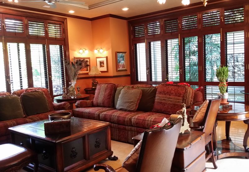 Awesome Kenny Hills Bungalow for Sale