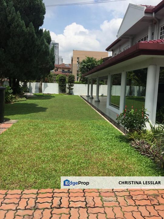 Section 17 A Beautiful Bungalow With Large Land, Selangor, Petaling Jaya