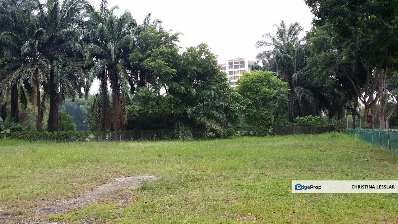 Golf Course View At Its BEST!!!, Selangor, Saujana 