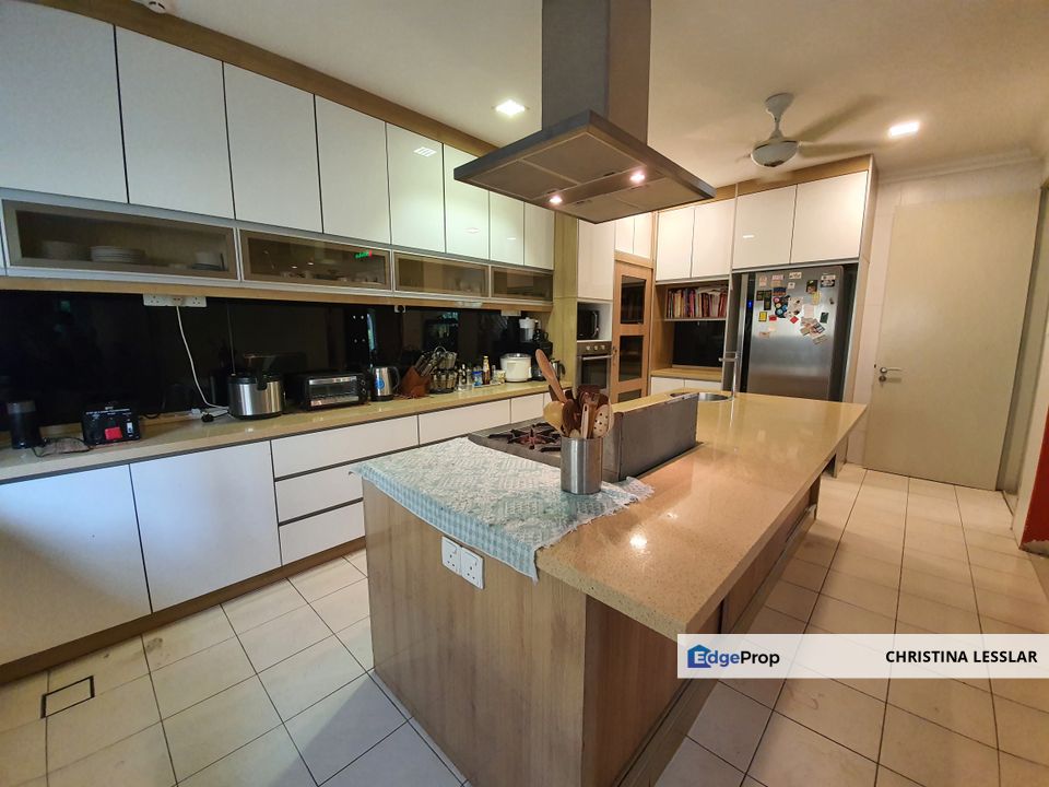 Super Corner Home For Sale, Selangor, USJ Heights