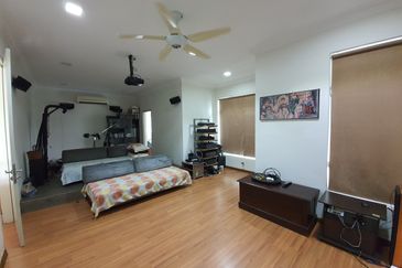 Super Corner Home For Sale