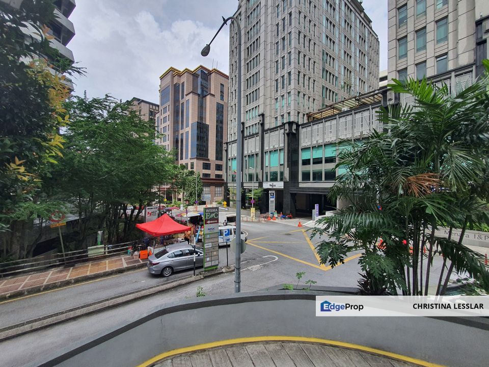 Must View To Appreciate!, Kuala Lumpur, Damansara