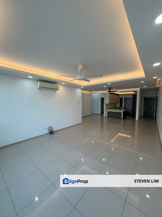 Well-Maintained Unit with Unobstructed Balcony View, Selangor, Shah Alam