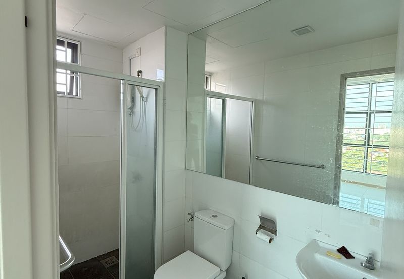 Vista Alam Serviced Apartment