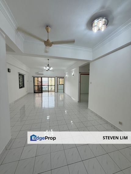 Freshly Painted Sri Manja Condo for Sale, Selangor, Petaling Jaya
