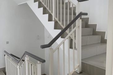 Jalan Setia Utama U13/37P