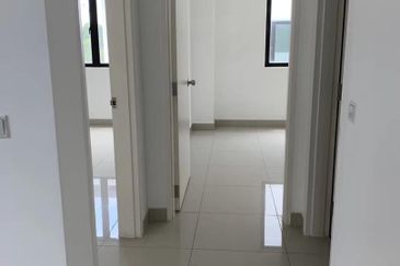 Jalan Setia Utama U13/37P