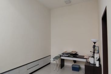 Scarlet @ Bandar Rimbayu